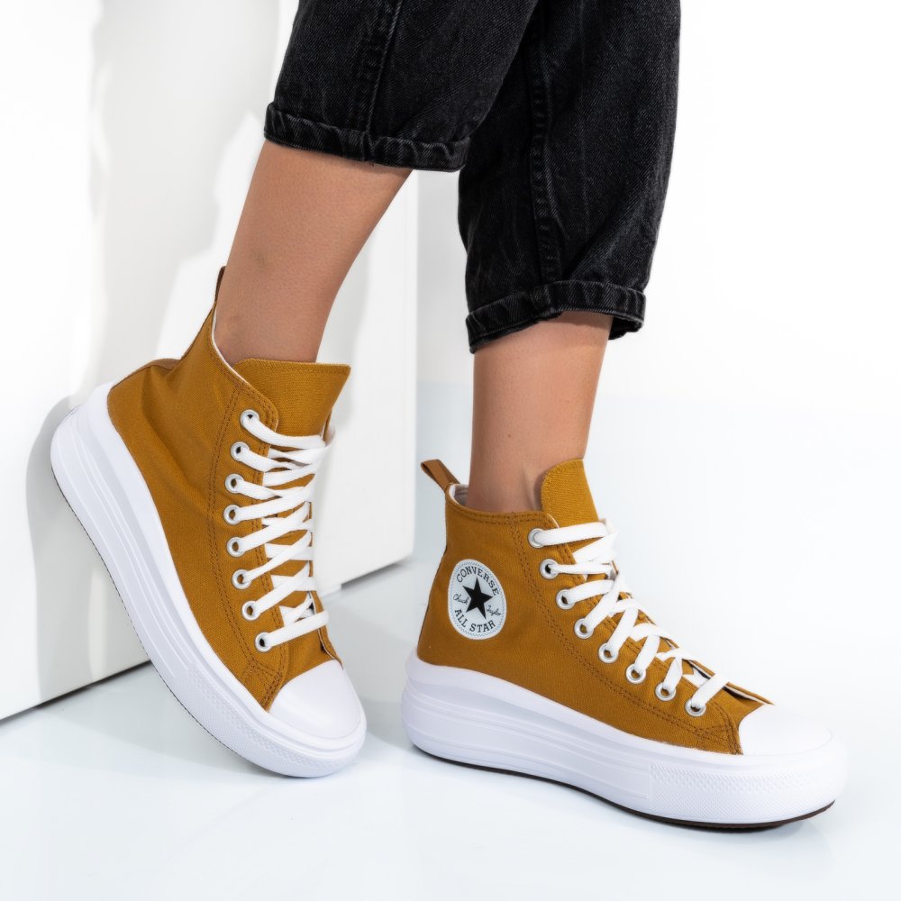 CONVERSE, SNEAKERS YELLOW CHUCK TAYLOR ALL STAR